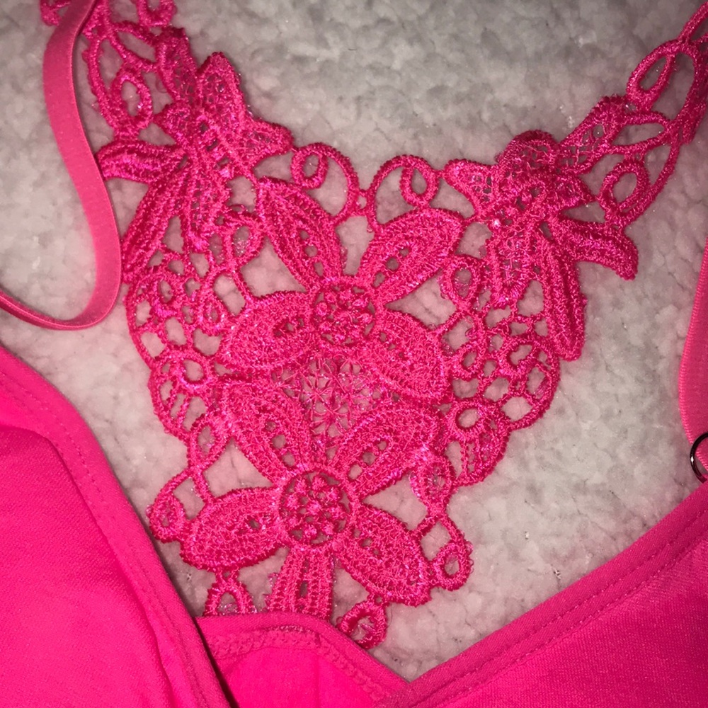 Bralette - Picture 2 of 3